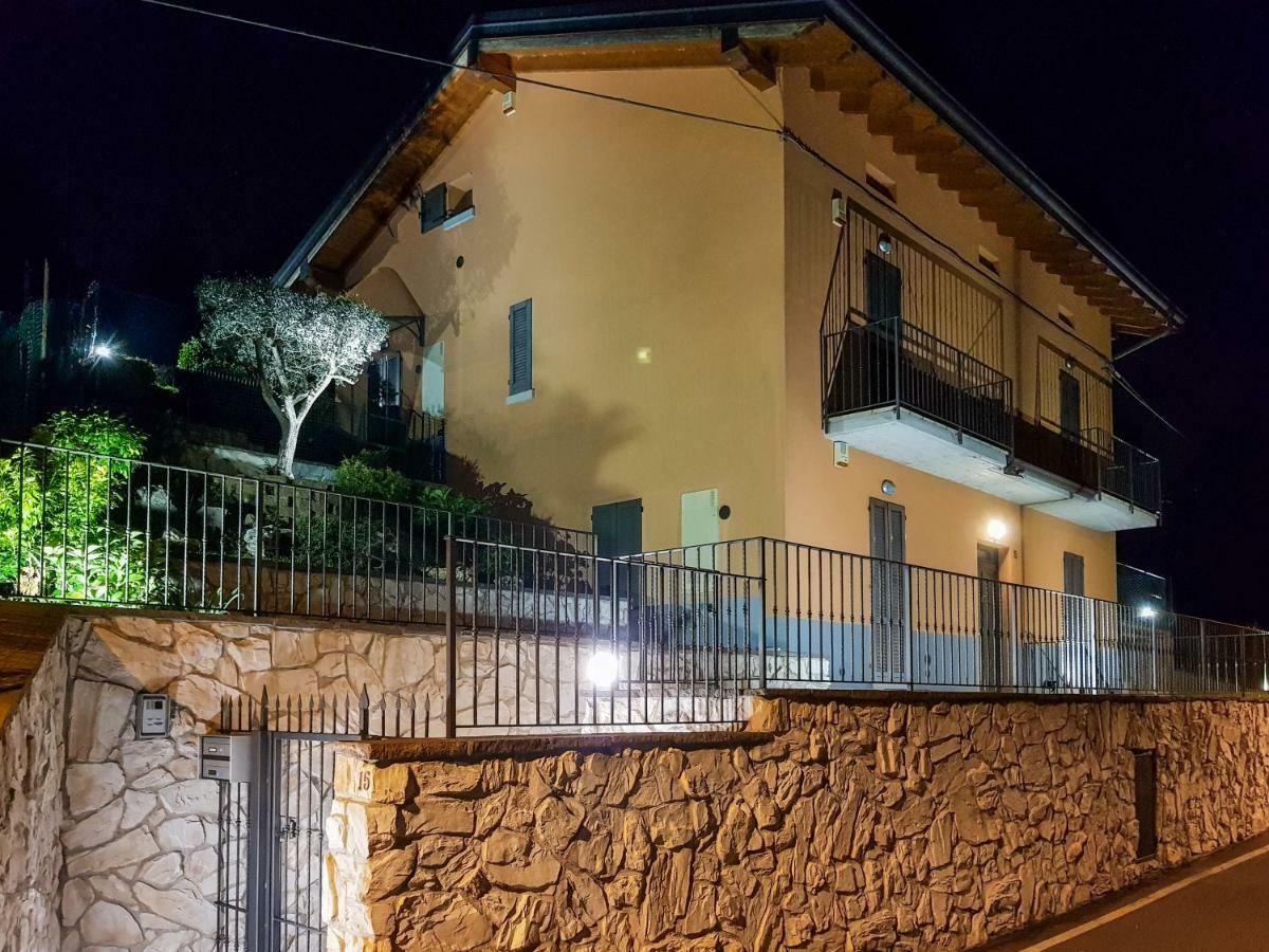 Villa Dei Venti - Comfort Holiday Bergamo Bagian luar foto