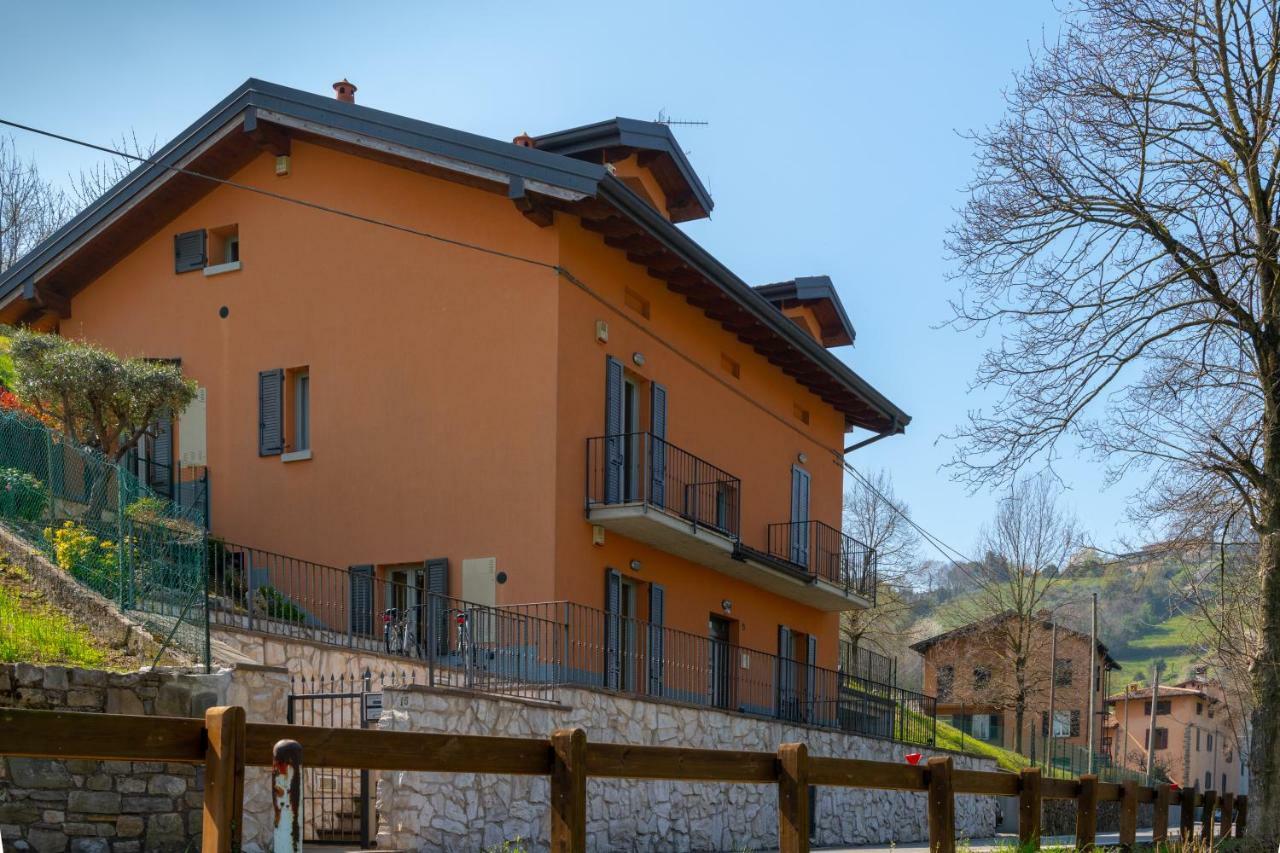 Villa Dei Venti - Comfort Holiday Bergamo Bagian luar foto