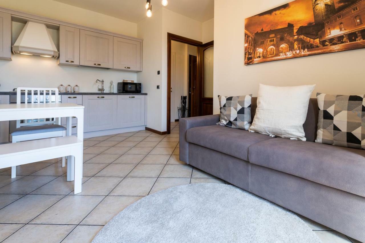 Villa Dei Venti - Comfort Holiday Bergamo Bagian luar foto