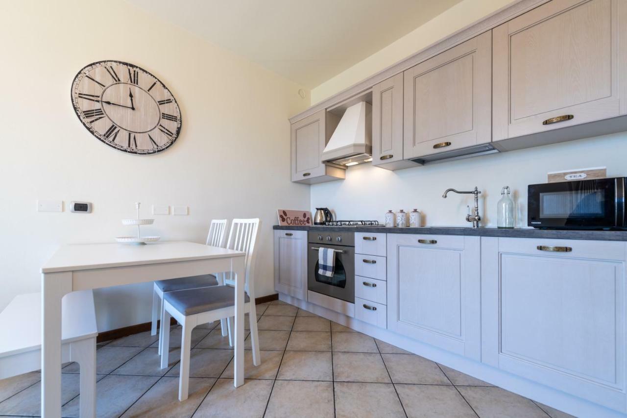 Villa Dei Venti - Comfort Holiday Bergamo Bagian luar foto